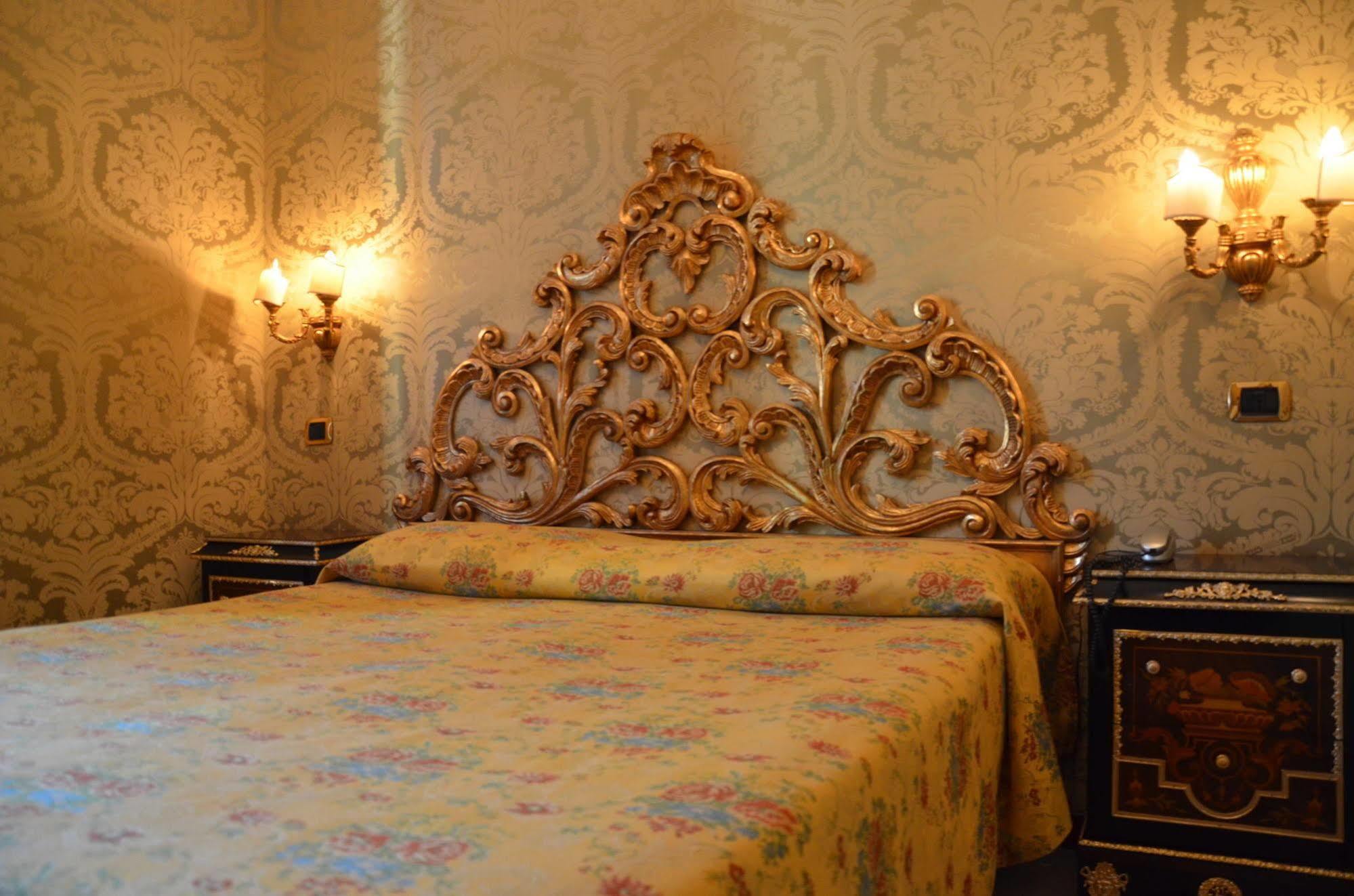 Hotel Des Epoques Rome Exterior photo